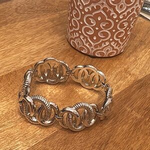 VINTAGE Crown Trifari Silver Tone Chunky Link Bracelet